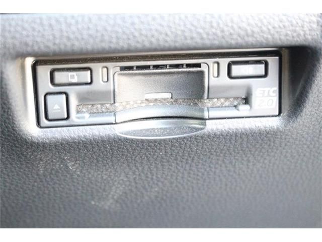 TOYOTA HARRIER HYBRID 2023 Image 31