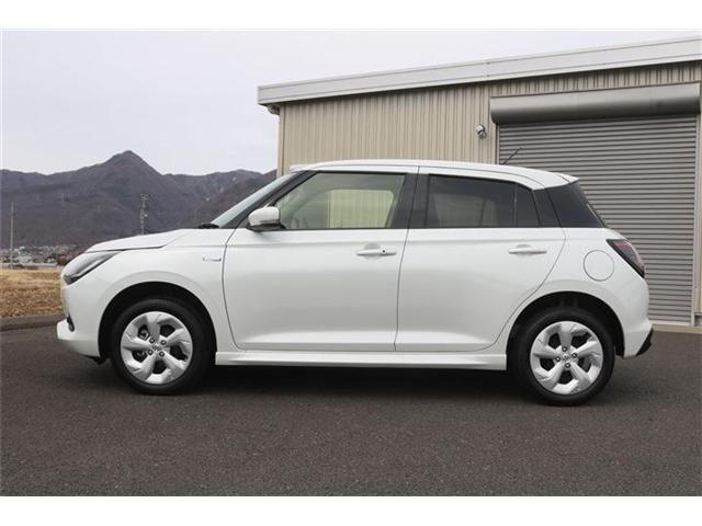 SUZUKI SWIFT 4WD 2024 Image 31