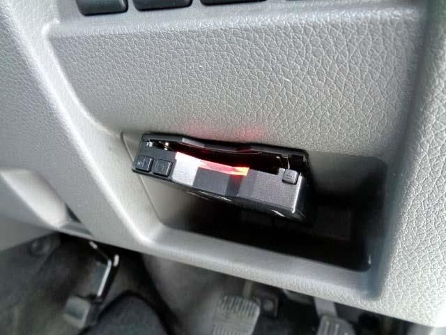 NISSAN NV350 CARAVAN 2019 Image 31