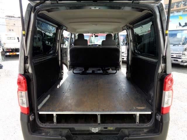 NISSAN NV350 CARAVAN 2019 Image 31