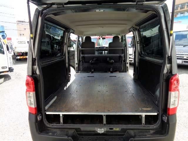 NISSAN NV350 CARAVAN 2019 Image 31