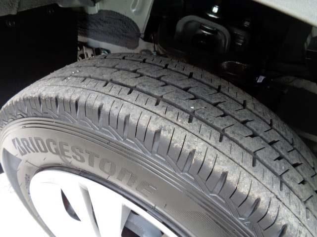 NISSAN NV350 CARAVAN 2019 Image 31