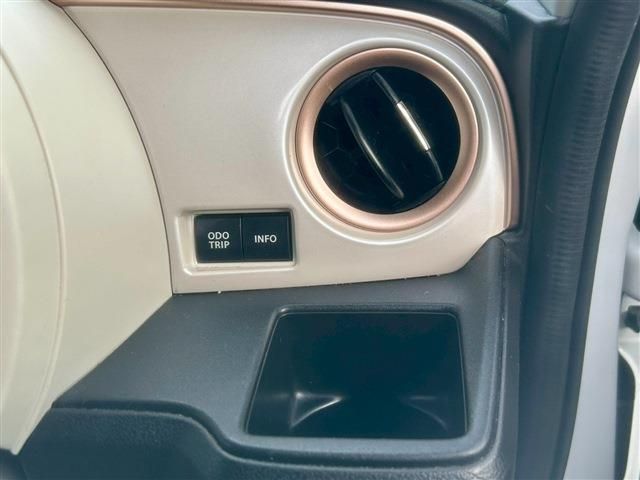 SUZUKI WAGON R SMILE 2022 Image 31