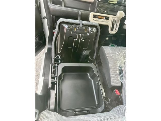 SUZUKI WAGON R SMILE 2022 Image 31