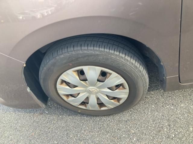 TOYOTA NOAH 2014 Image 31