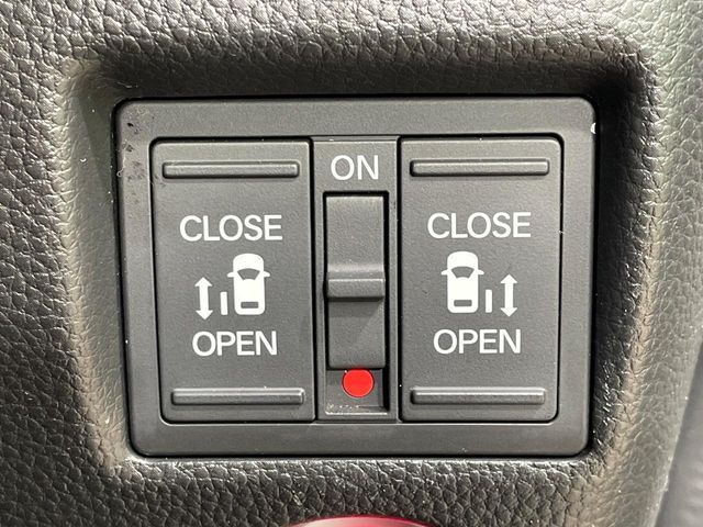 HONDA N BOX CUSTOM 2022 Image 31