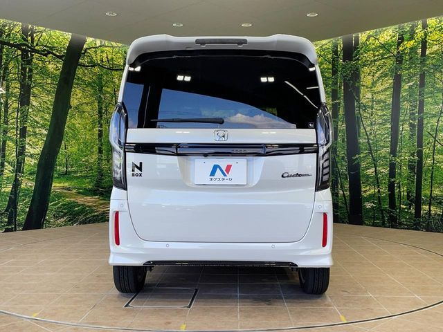 HONDA N BOX CUSTOM 2022 Image 31