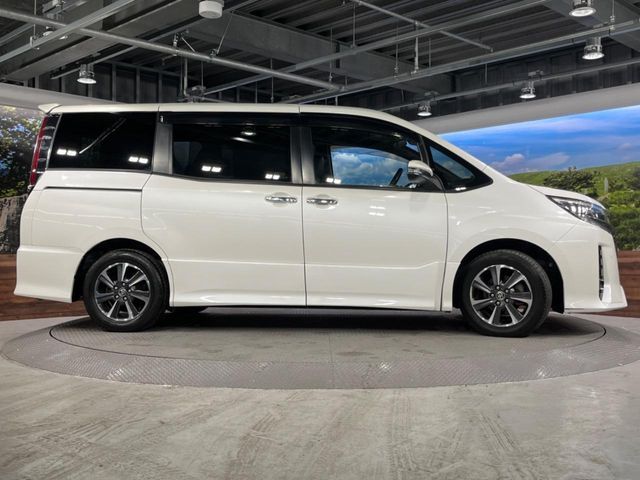 TOYOTA NOAH 2019 Image 31