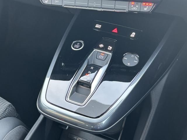 AUDI Q4 E-TRON 2024 Image 31