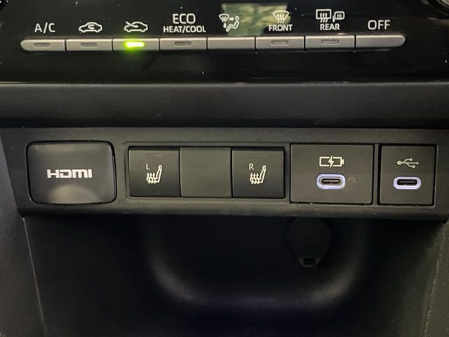 TOYOTA YARIS CROSS HYBRID 2024 Image 31