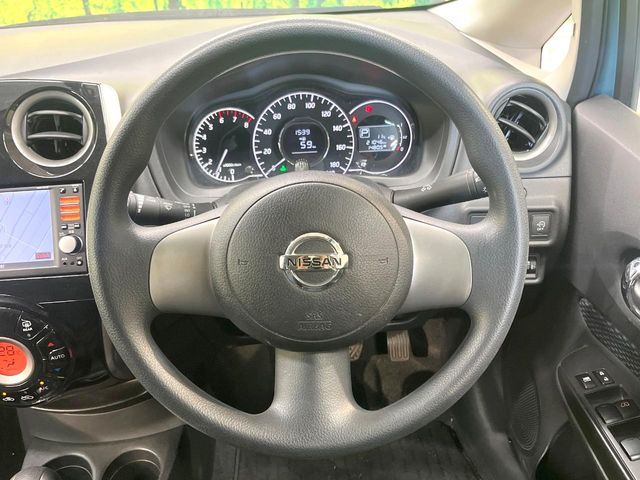 NISSAN NOTE 2013 Image 31