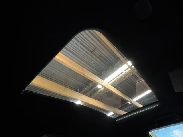 TOYOTA LEXUS NX300H 2018 Image 31