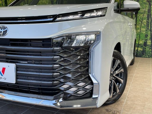 TOYOTA VOXY HYBRID 2026 Image 31