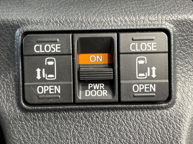 TOYOTA SIENTA HYBRID 2021 Image 31