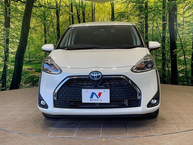 TOYOTA SIENTA HYBRID 2021 Image 31