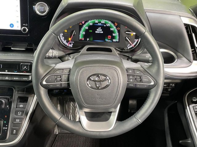 TOYOTA VOXY 2023 Image 31