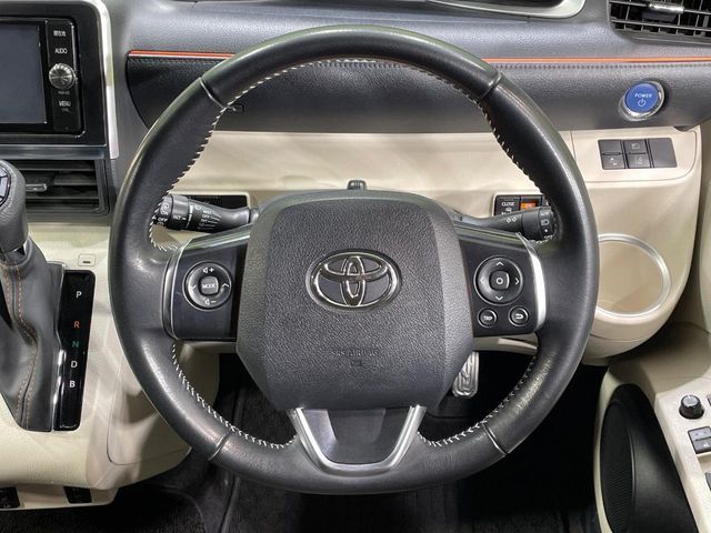 TOYOTA SIENTA HYBRID 2017 Image 31