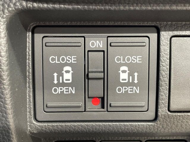 HONDA STEPWAGON E:HEV SPAD 2023 Image 31