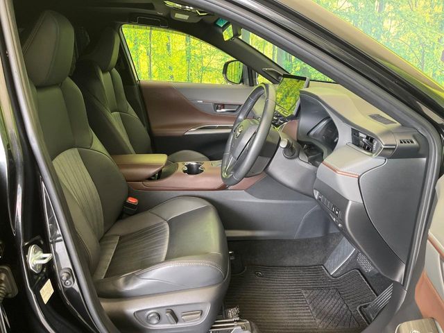 TOYOTA HARRIER 2WD 2023 Image 31