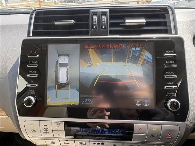 TOYOTA LANDCRUISER PRADO 2023 Image 31