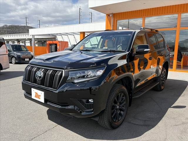 TOYOTA LANDCRUISER PRADO 2023 Image 31