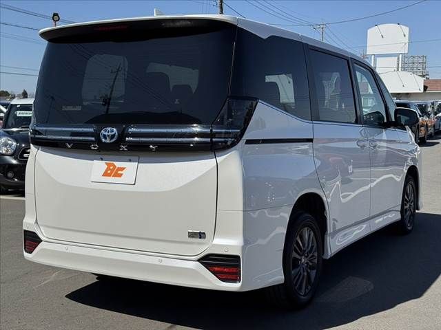 TOYOTA VOXY HYBRID 4WD 2025 Image 31