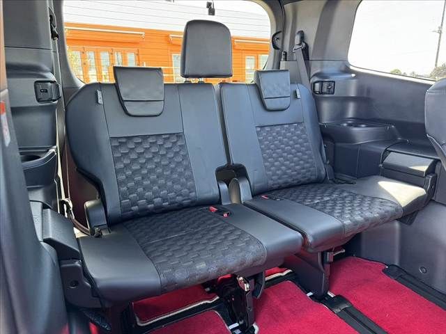 TOYOTA VOXY HYBRID 4WD 2025 Image 31