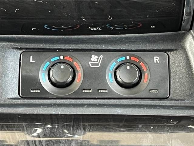 TOYOTA ALPHARD 2023 Image 31