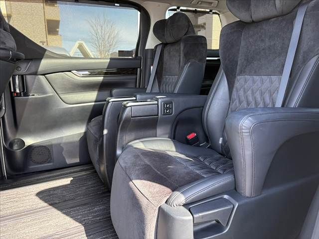 TOYOTA VELLFIRE 2016 Image 31