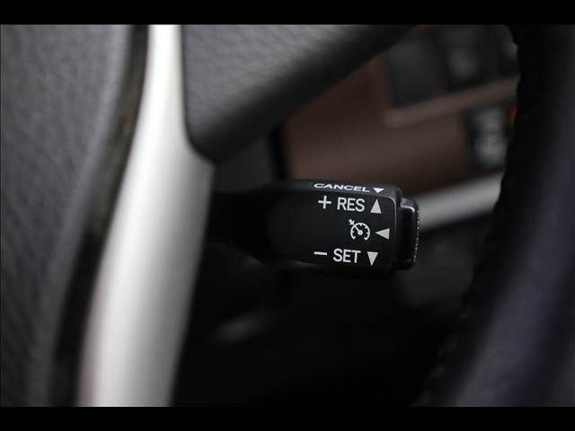 TOYOTA ESQUIRE HYBRID 2015 Image 31