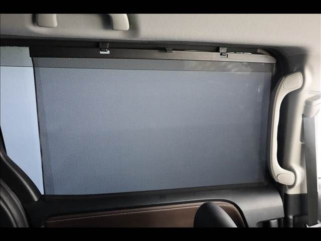 TOYOTA ESQUIRE HYBRID 2015 Image 31