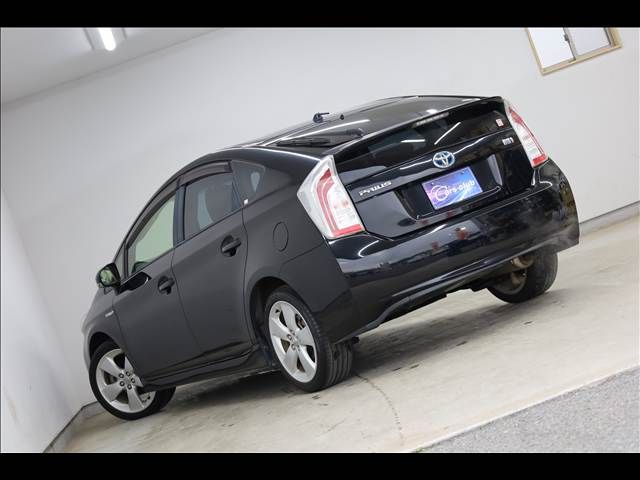 TOYOTA PRIUS 2013 Image 31