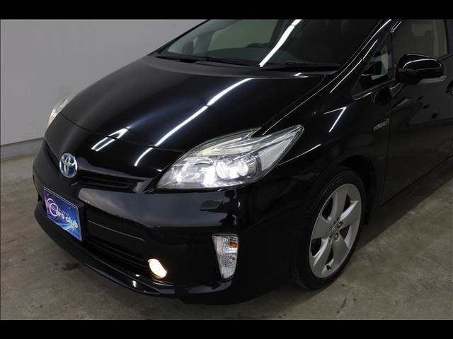 TOYOTA PRIUS 2013 Image 31