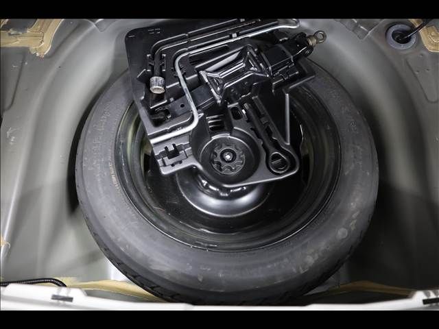 TOYOTA PRIUS 2013 Image 31