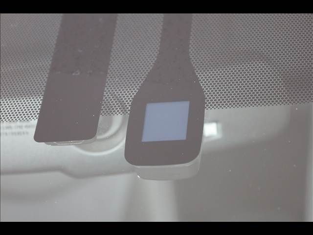 TOYOTA PRIUS 2013 Image 31