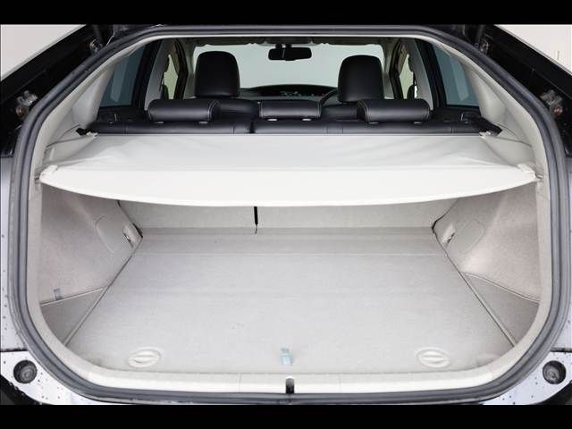 TOYOTA PRIUS 2013 Image 31