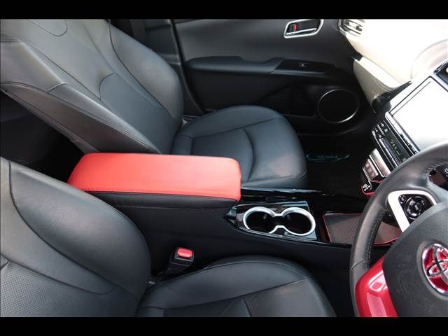 TOYOTA PRIUS 2017 Image 31