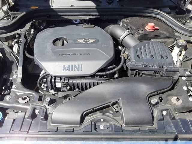 BMW MINI ONE 5DOOR 2015 Image 31