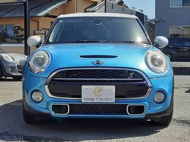 BMW MINI COOPER S 5D 2016 Image 31