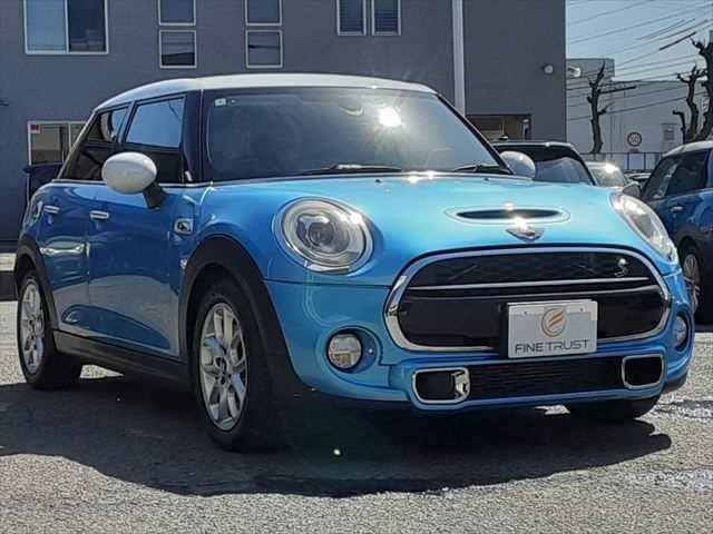 BMW MINI COOPER S 5D 2016 Image 31