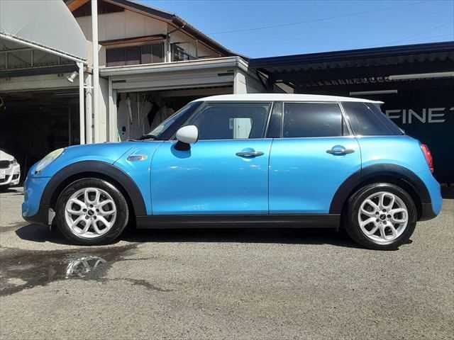 BMW MINI COOPER S 5D 2016 Image 31