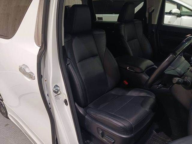 TOYOTA ALPHARD 2018 Image 31