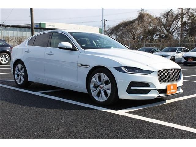 JAGUAR XESERIES 2020 Image 31