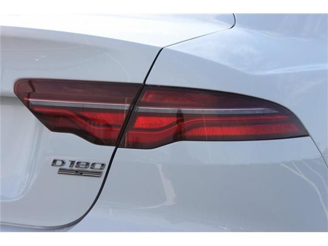 JAGUAR XESERIES 2020 Image 31