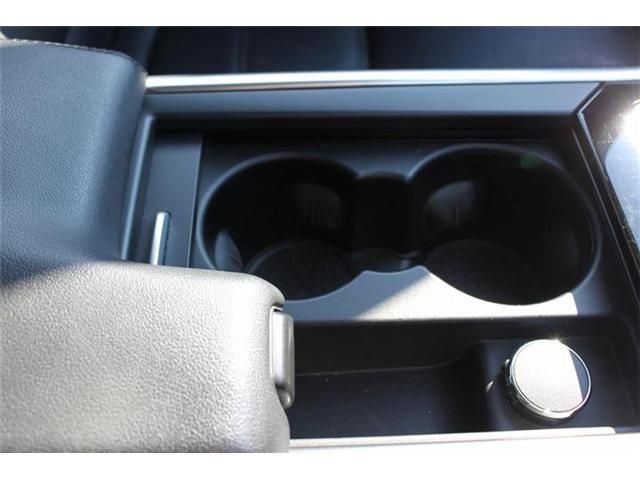 JAGUAR XESERIES 2020 Image 31