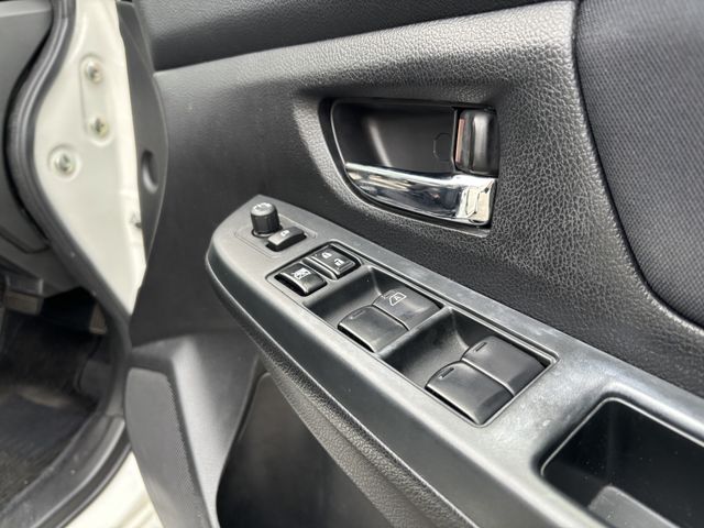 SUBARU IMPREZA SPORT 2012 Image 31