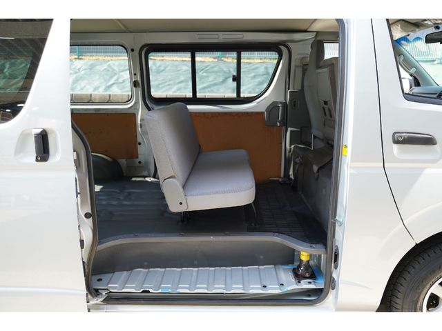 TOYOTA REGIUSACE VAN 2WD 2009 Image 31