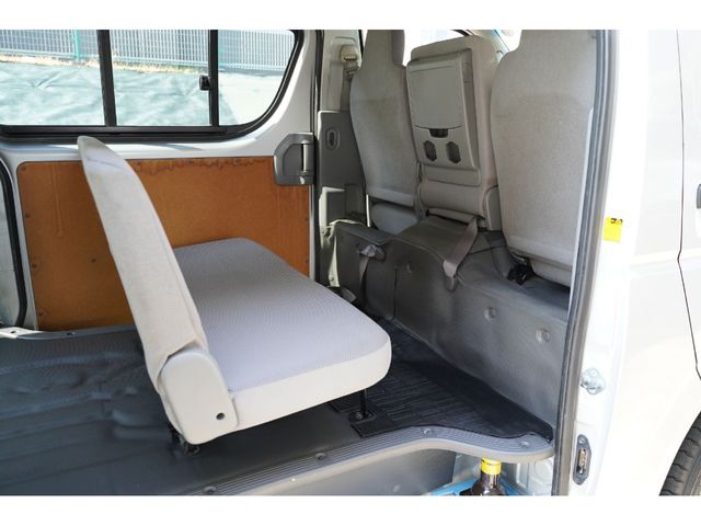 TOYOTA REGIUSACE VAN 2WD 2009 Image 31