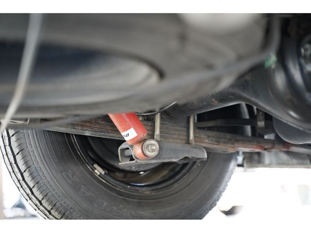 TOYOTA HIACE VAN 2WD 2006 Image 31