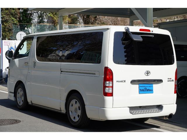 TOYOTA HIACE VAN 2WD 2006 Image 31